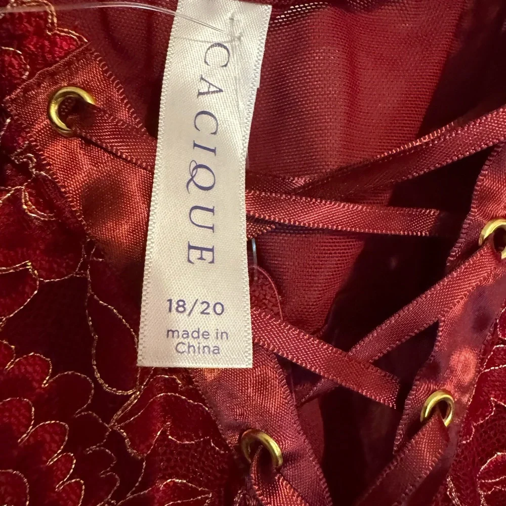 NWT Cacique Red Lace Chemise - Picture 6 of 8